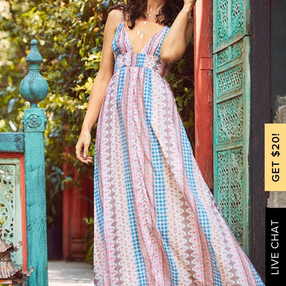 Lulus vacation dress - Picture 2 of 5